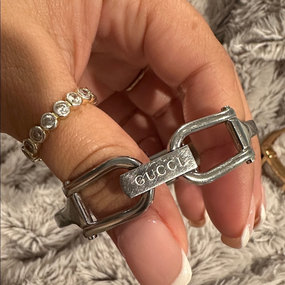 🎀Gucci watch pink🩷gucci watch silver gucci watch slim vintage bracelet watch - Picture 7 of 17